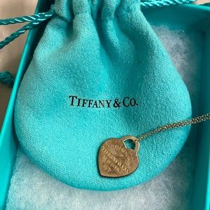 Return to Tiffany Small Heart Pendant